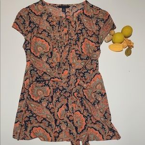 Tommy  Hilfiger paisley top with a ribbon like NEW